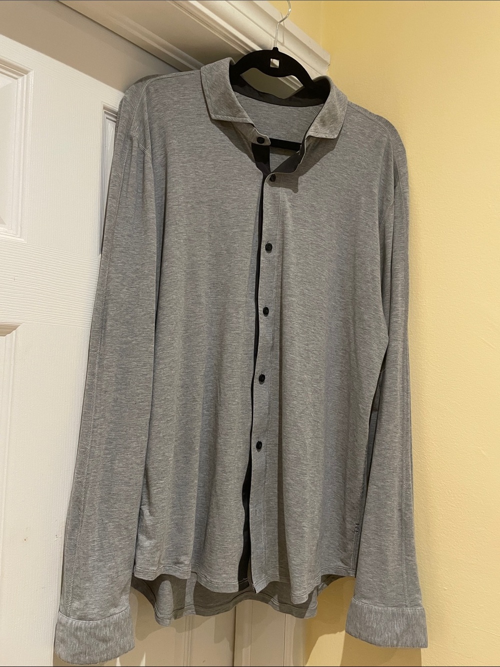 lululemon athletica Men's Light Gray Button-Down Casual Shirt